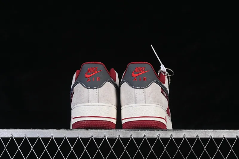 All categories Nk Air Force 1 Air Force series Nk Air Force 1 Low Air Force low-top Nike Air Force 1'07 Low Three-party joint burgundy gray Air Force 1 low-top casual sneakers SY1388-014